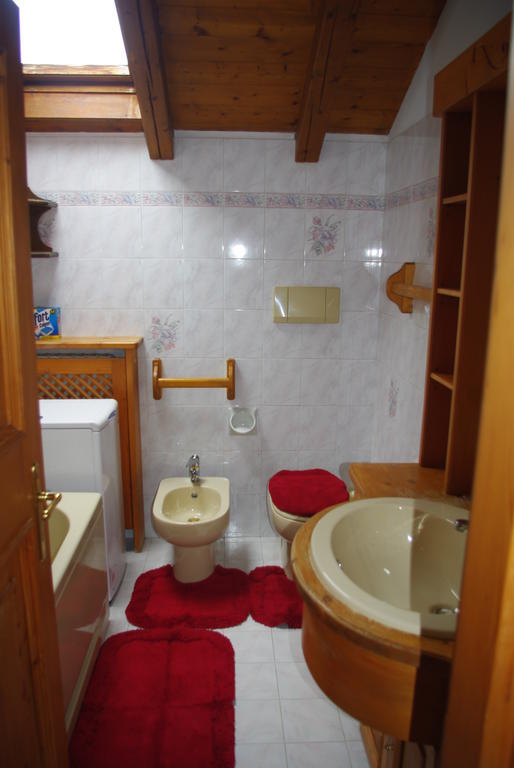 Casa Alpina Villa Cencenighe Bilik gambar