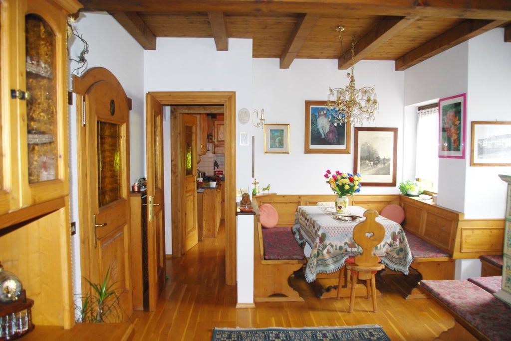Casa Alpina Villa Cencenighe Bilik gambar